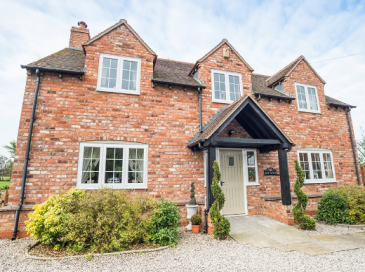 Modern Finish To Authentic Somerset Home With uPVC Windows
